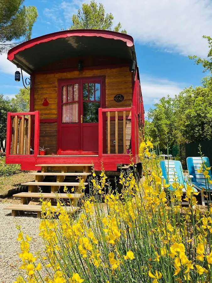 Holiday home La Roulotte De La Motte Villa